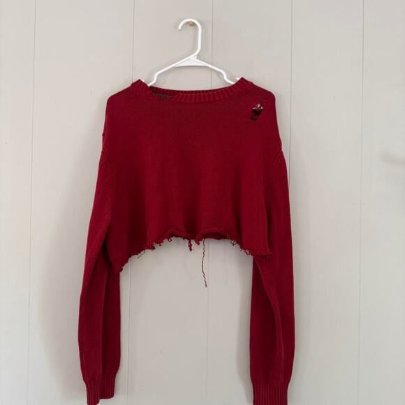 St. John's Bay distressed red cropped long sleeve sweater! Men's XL - Picture 1 of 5